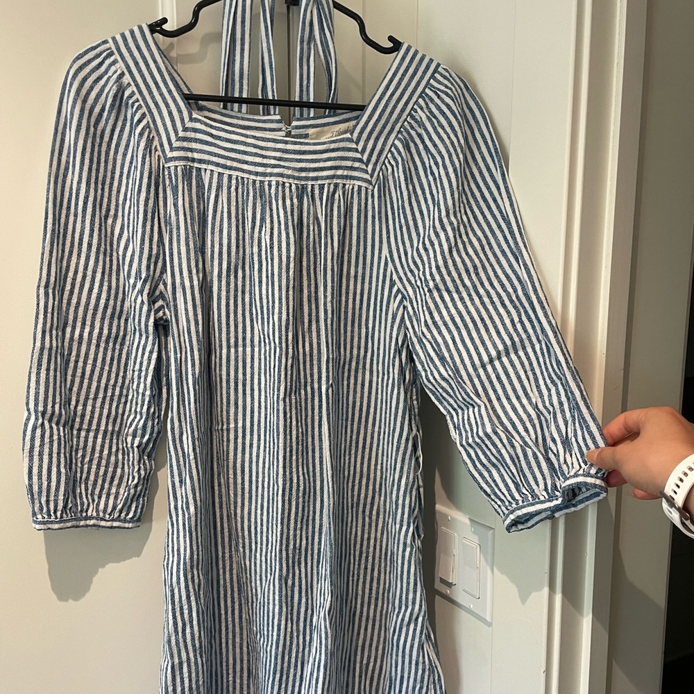 Beachy light blue striped Madewell dress size M
